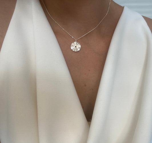 The Fanned Disc in Silver image 3