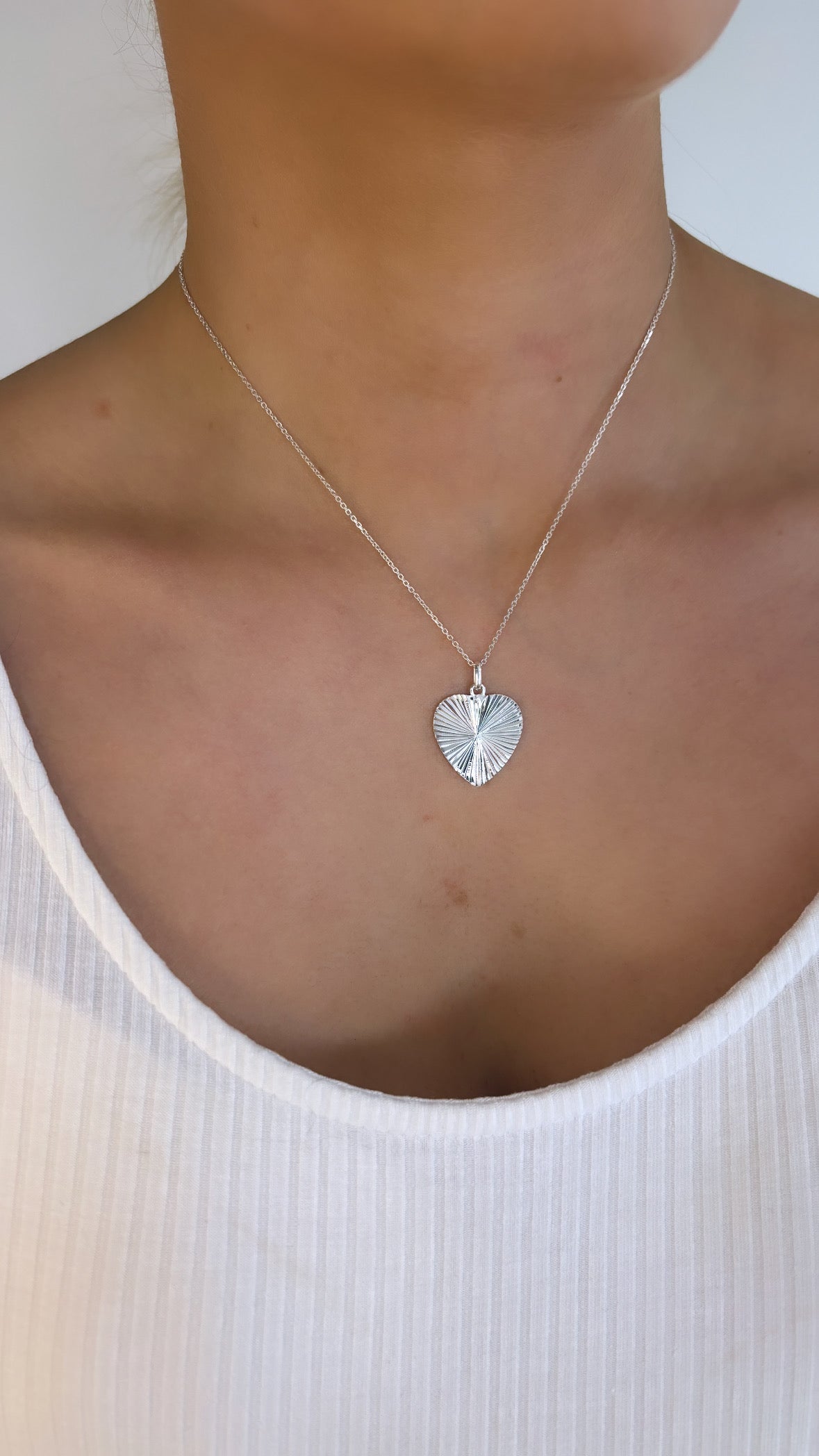 The Margot in Silver image 2