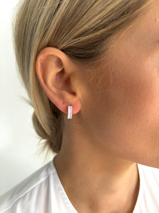 The Baguette Huggie in Silver image 1