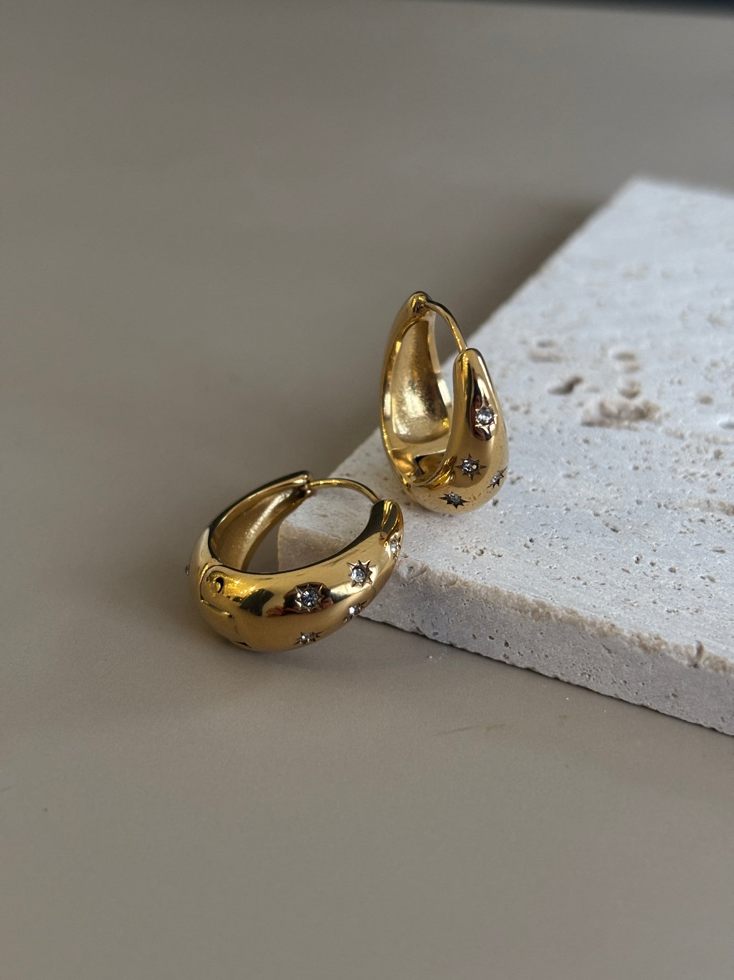 The Celeste Hoop