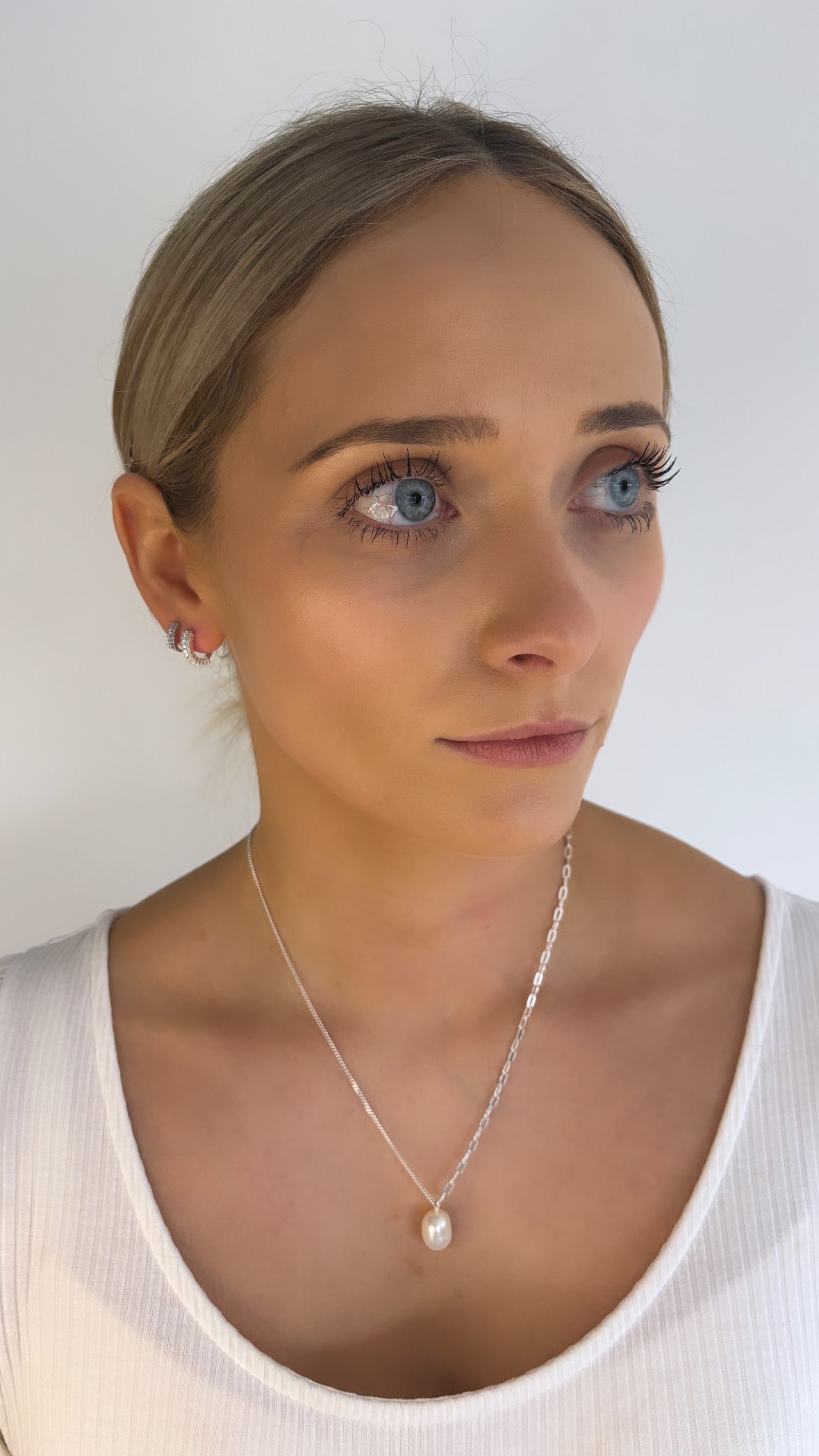 The Textured Pearl in Silver image 2
